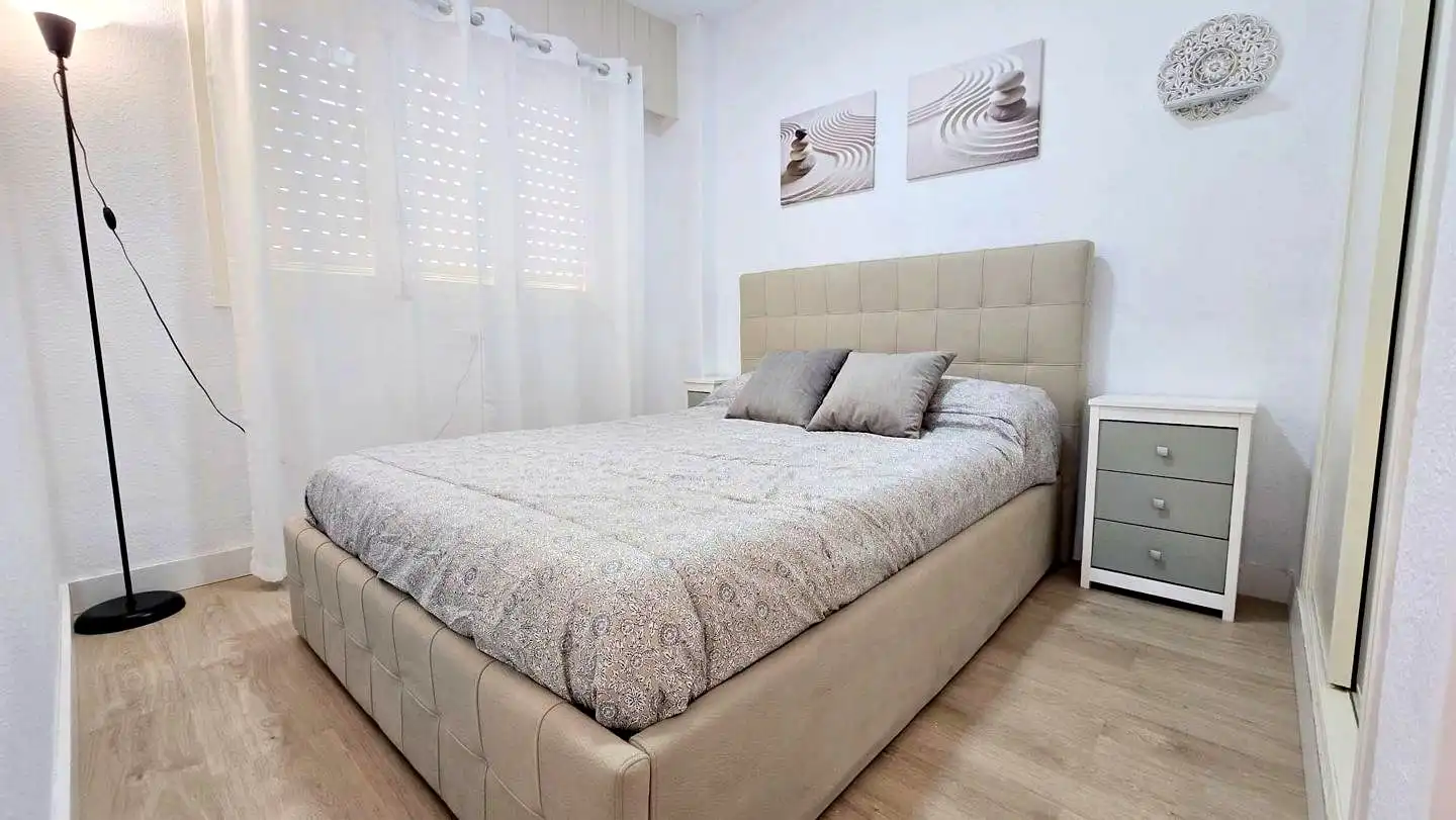 Apartments for rent in De La Rioja, 129, Playa de Gandia
