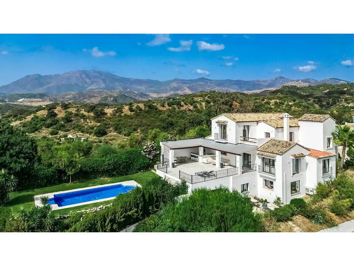 Haus zum Verkauf in Estepona Pueblo, imagen 2