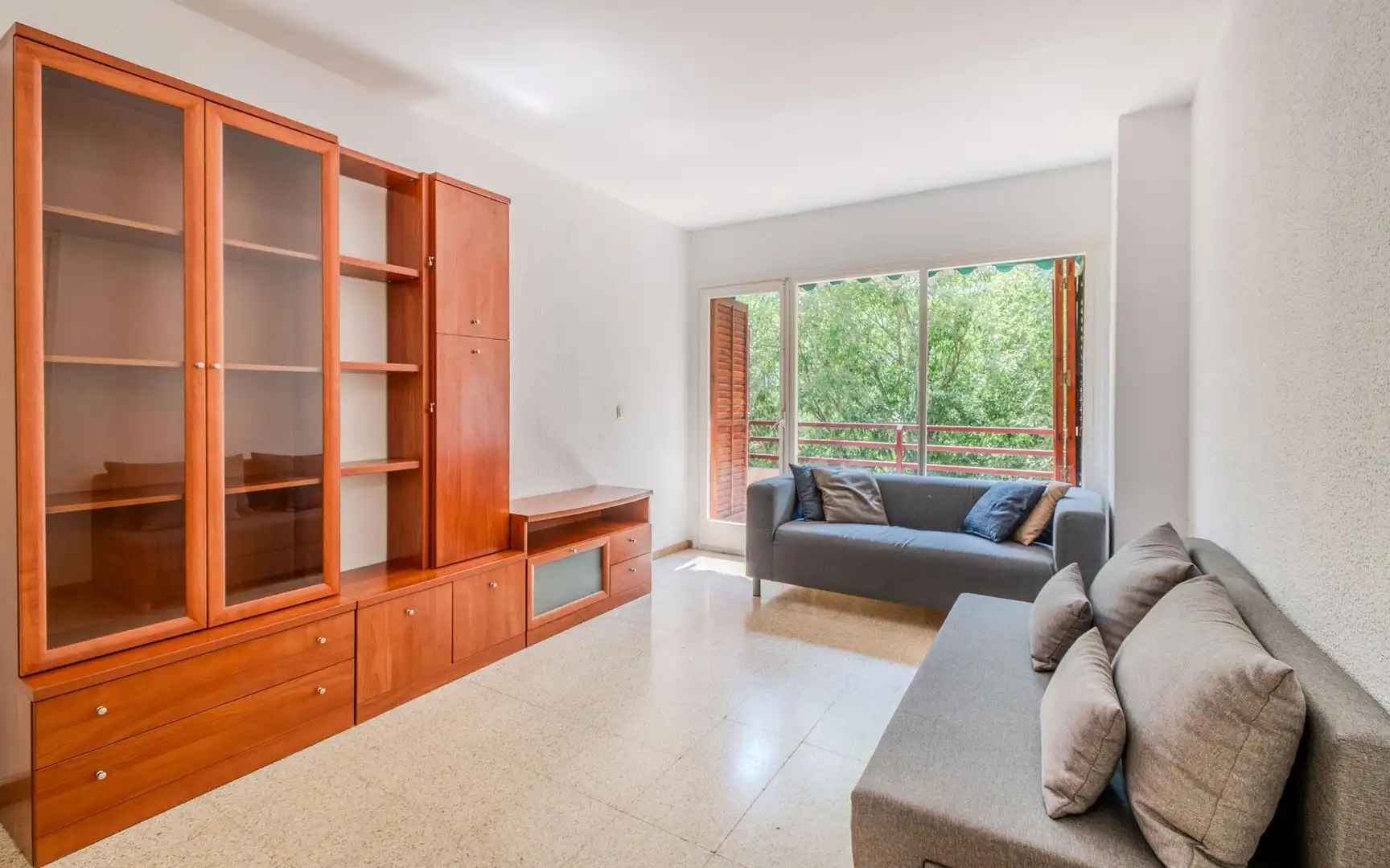Living room of Flat for rent in Girona
