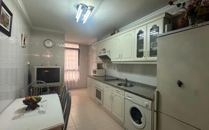 Kitchen of Flat for sale in Avilés  with Terrace