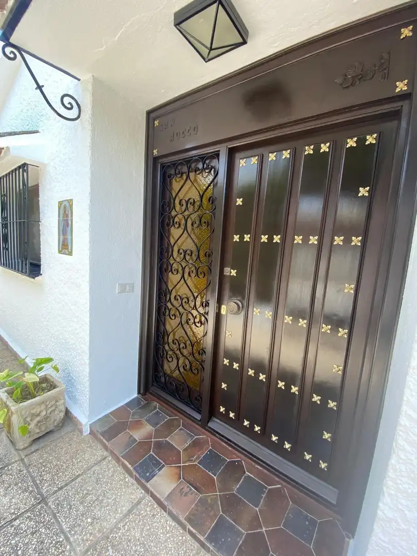 Casa o chalet en venta en Fuengirola con Aire acondicionado, Jardín privado y Trastero