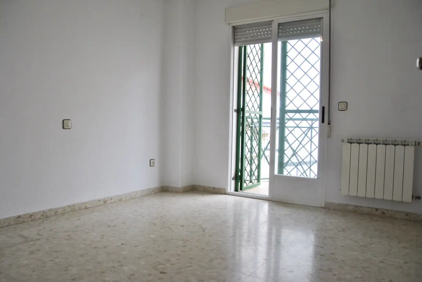 Casa adosada en venta en Plasencia con Aire acondicionado, Calefacción y Terraza