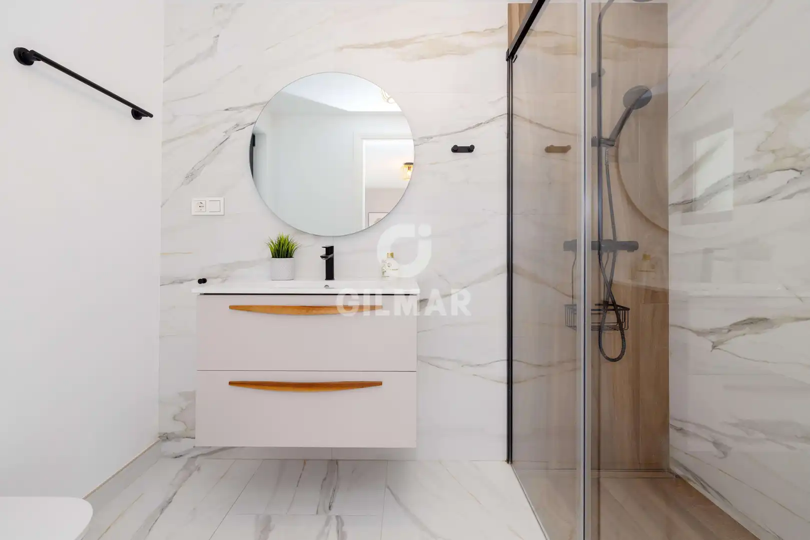 Bathroom of Houses for sale in Benalmádena  with Heating, Private garden and Swimming Pool