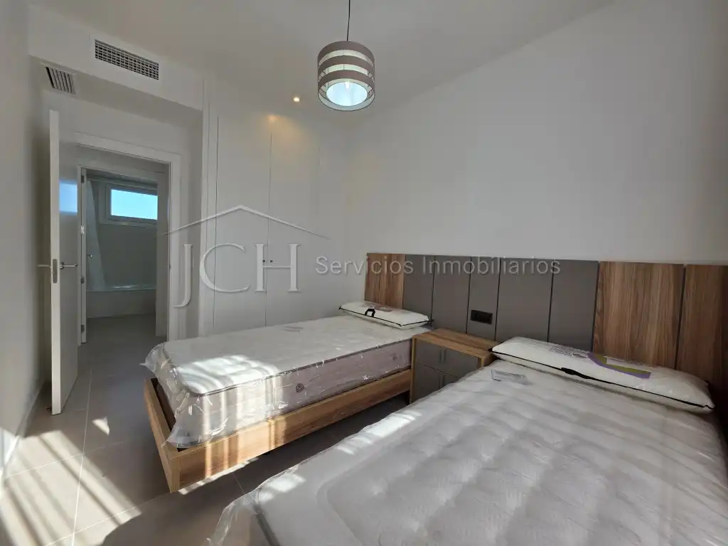 Habitación de Ático de alquiler en Estepona con Amueblado