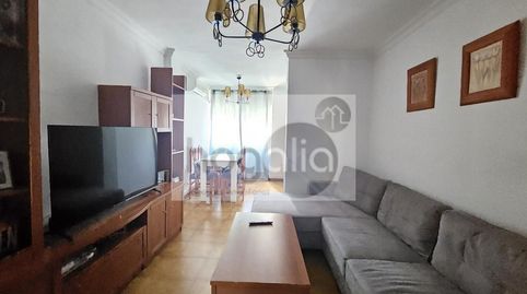Foto 2 de Piso de alquiler en Juan XXIII - Rochelambert, Sevilla Capital