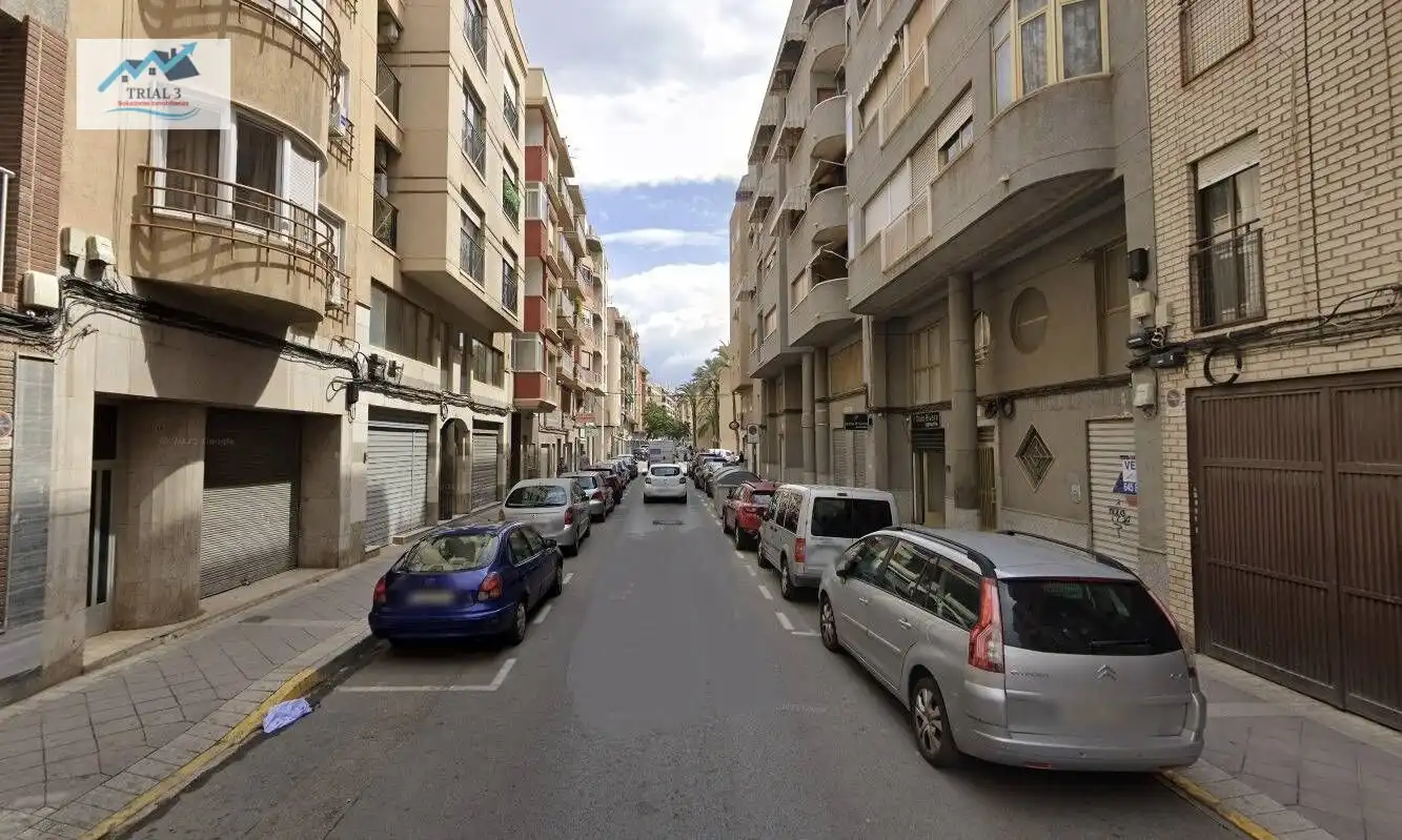 Piso con terraza en venta en Calle JOSE BERNAD AMOROS, imagen 2