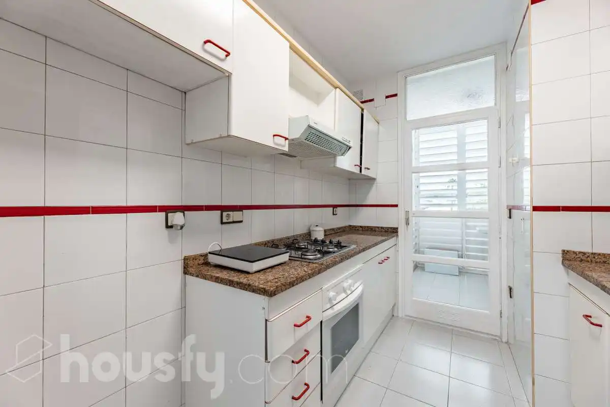 Kitchen of Flat for sale in Cunit  with Balcony