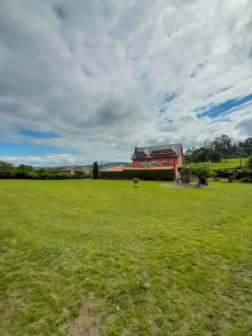 Garden of Houses for sale in Boiro  with Heating, Storage room and Furnished