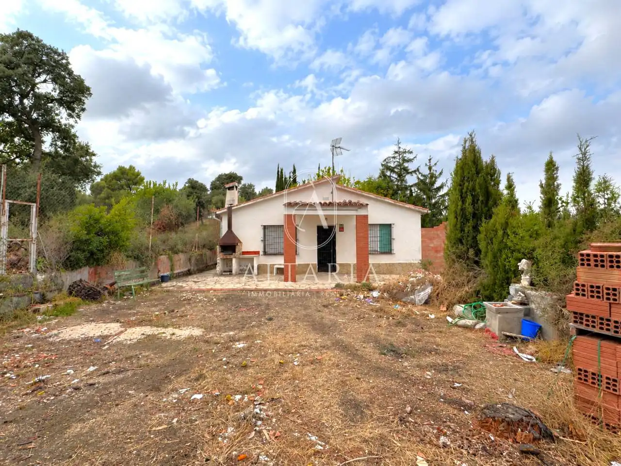 Casa amb jardí en venda a Calle Assutzenes, imagen 3