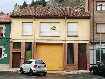 Chalet en venta en Av Cervera
