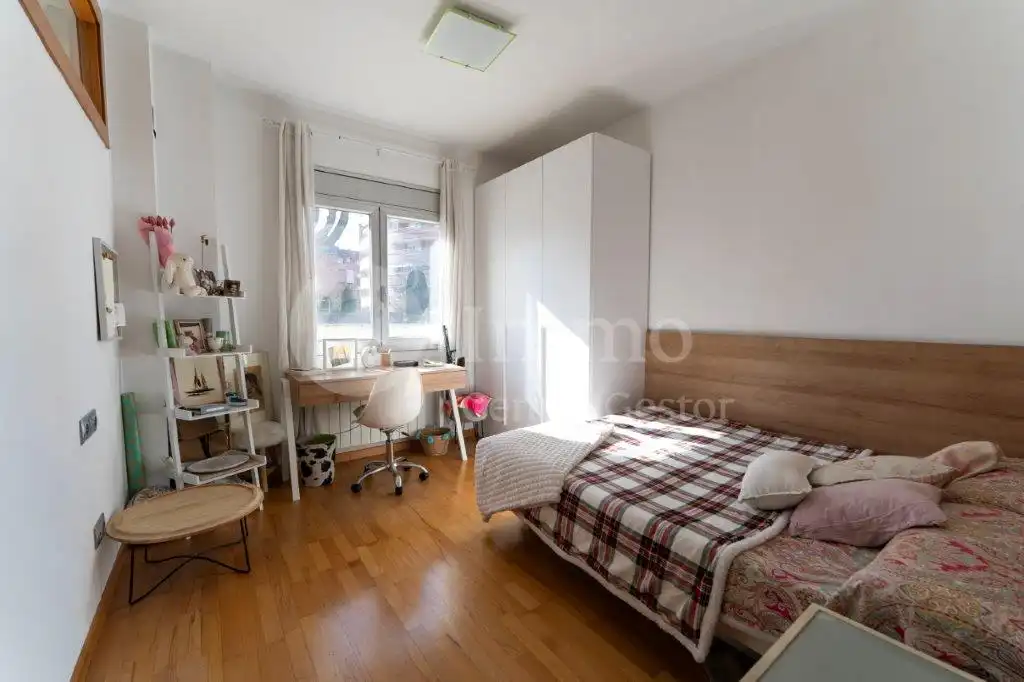 Habitación de Dúplex en venta en Lleida con Aire acondicionado, Calefacción y Parquet