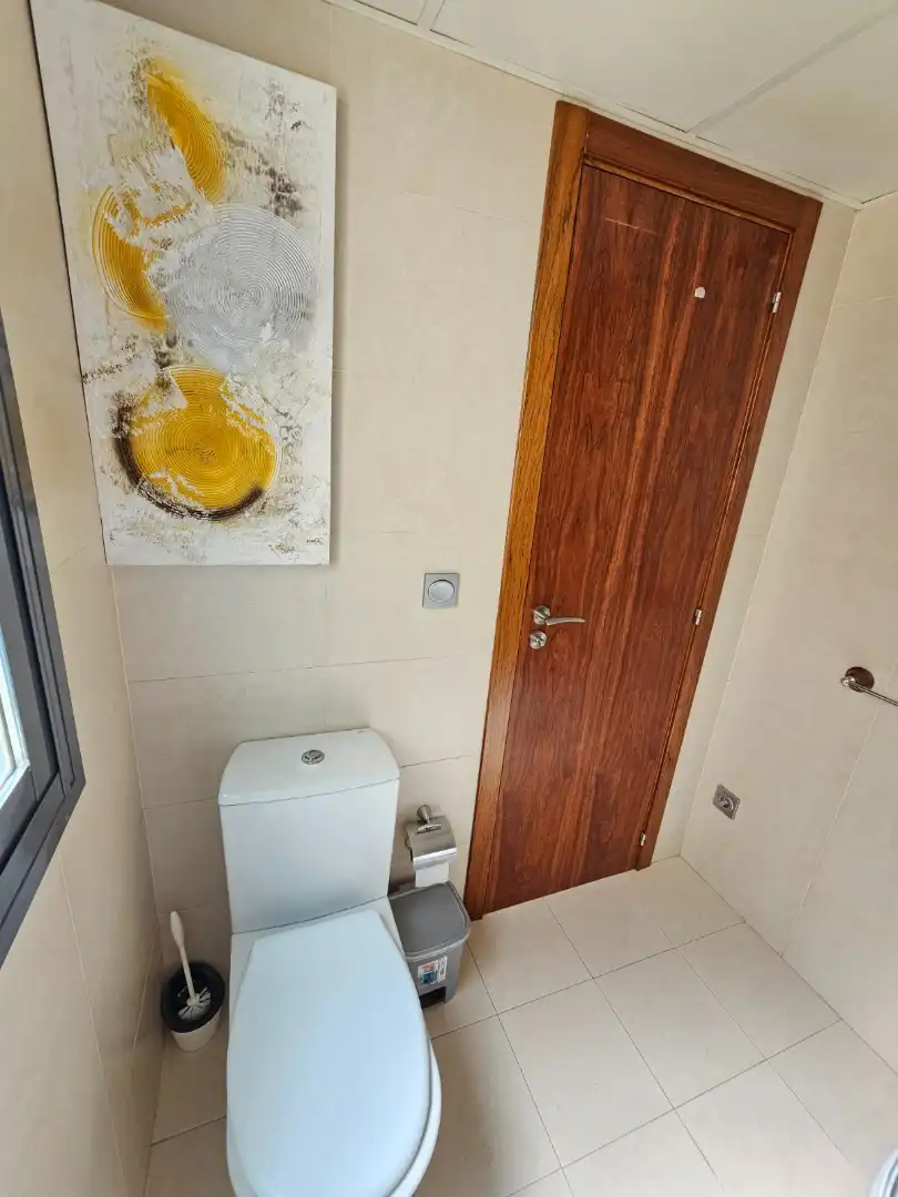 Baño de Ático en venta en Armilla con Aire acondicionado, Calefacción y Parquet