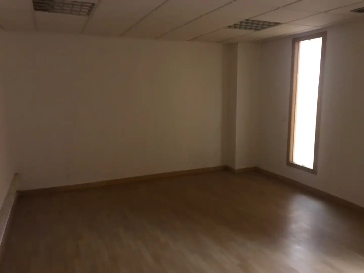 Oficina de alquiler en Centro Urbano