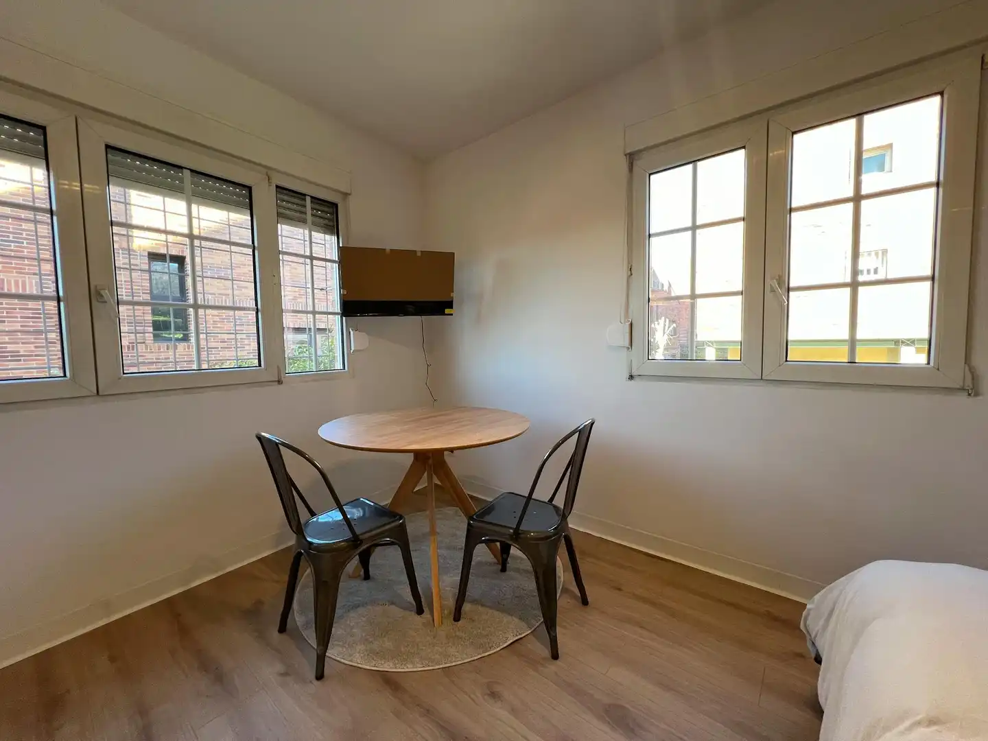 Comedor de Casa o chalet de alquiler en Madrid con Aire acondicionado, Calefacción y Jardín privado