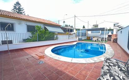 Swimming pool of House or chalet for sale in  Córdoba Capital  with Air Conditioner, Heating and Terrace