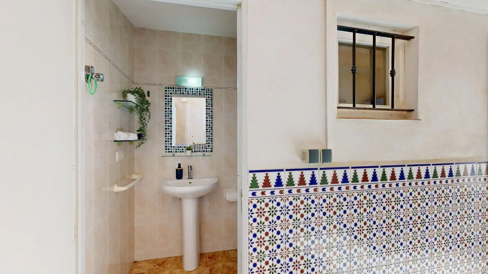 Baño de Casa adosada en venta en Pilar de la Horadada con Jardín privado, Terraza y Balcón