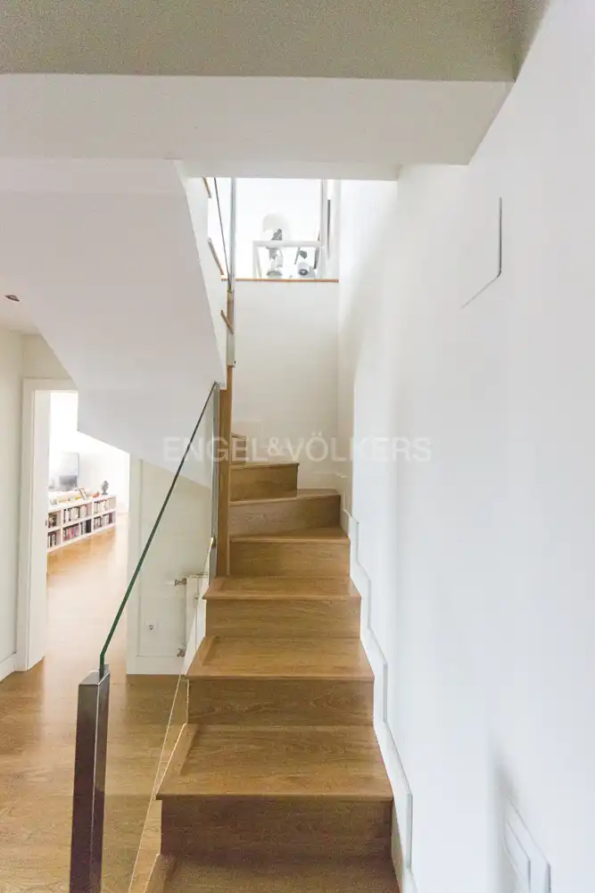 Attic for sale in Madrid  with Air Conditioner, Heating and Terrace