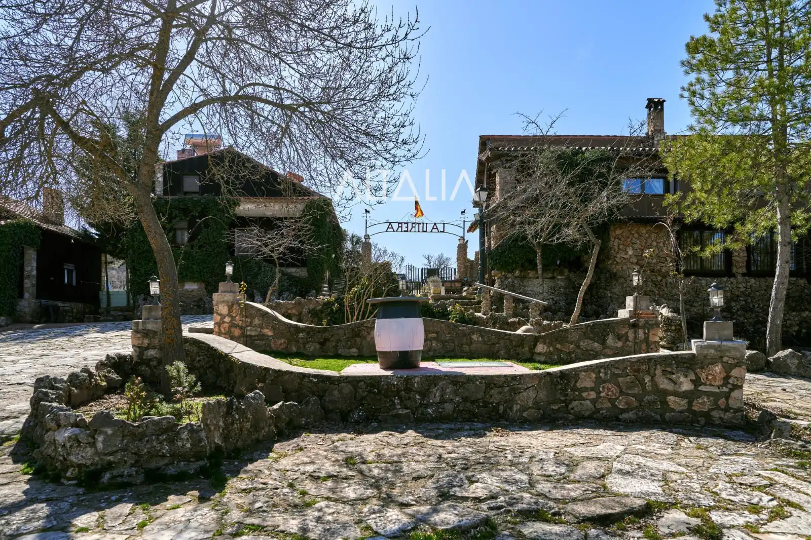Exterior view of Buildings for sale in Las Majadas  