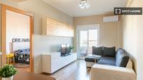 Living room of Flat to rent in  Barcelona Capital  with Air Conditioner, Heating and Furnished