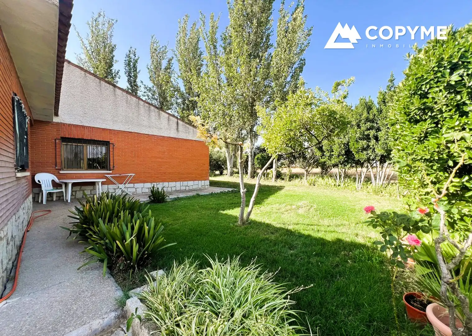 Jardín de Casa o chalet en venta en Novés con Calefacción, Jardín privado y Parquet