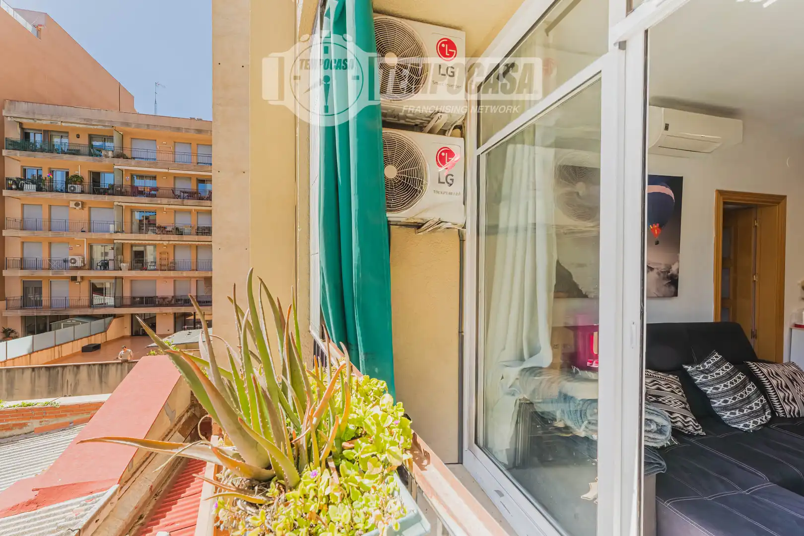 Balcony of Flat for sale in Barcelona  with Air Conditioner, Heating and Balcony