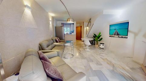 Foto 2 de Casa adosada en venta en Santa María, Málaga