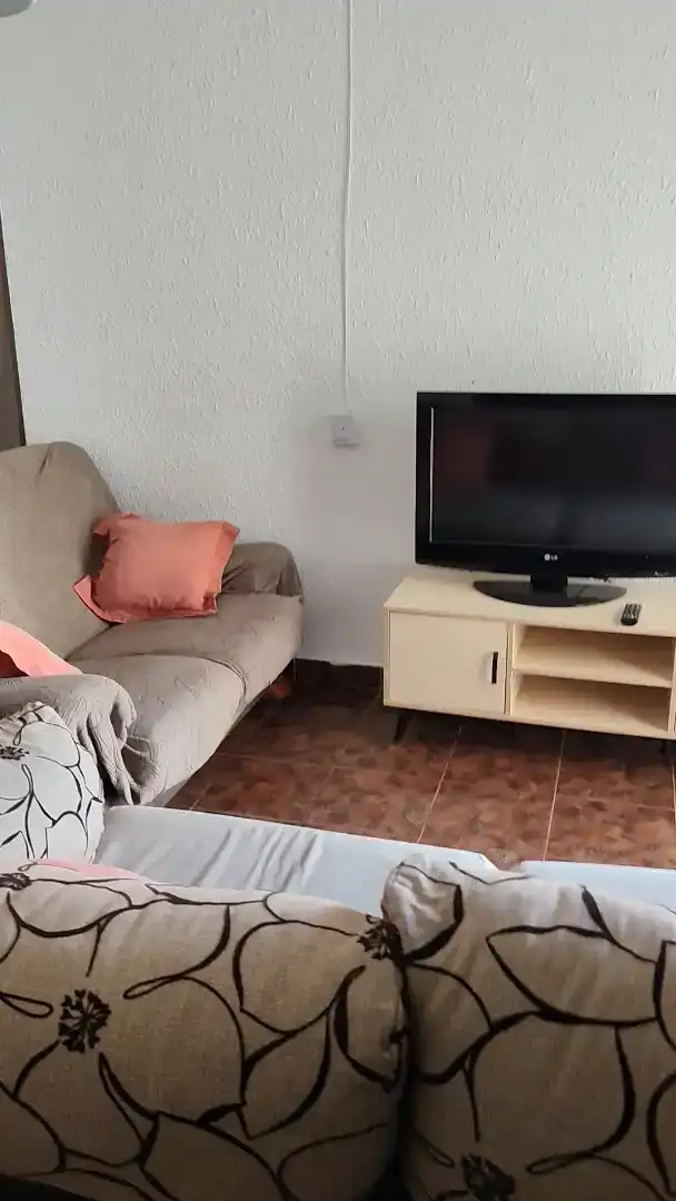 Wohnzimmer von Wohnung zur Miete in Hospital