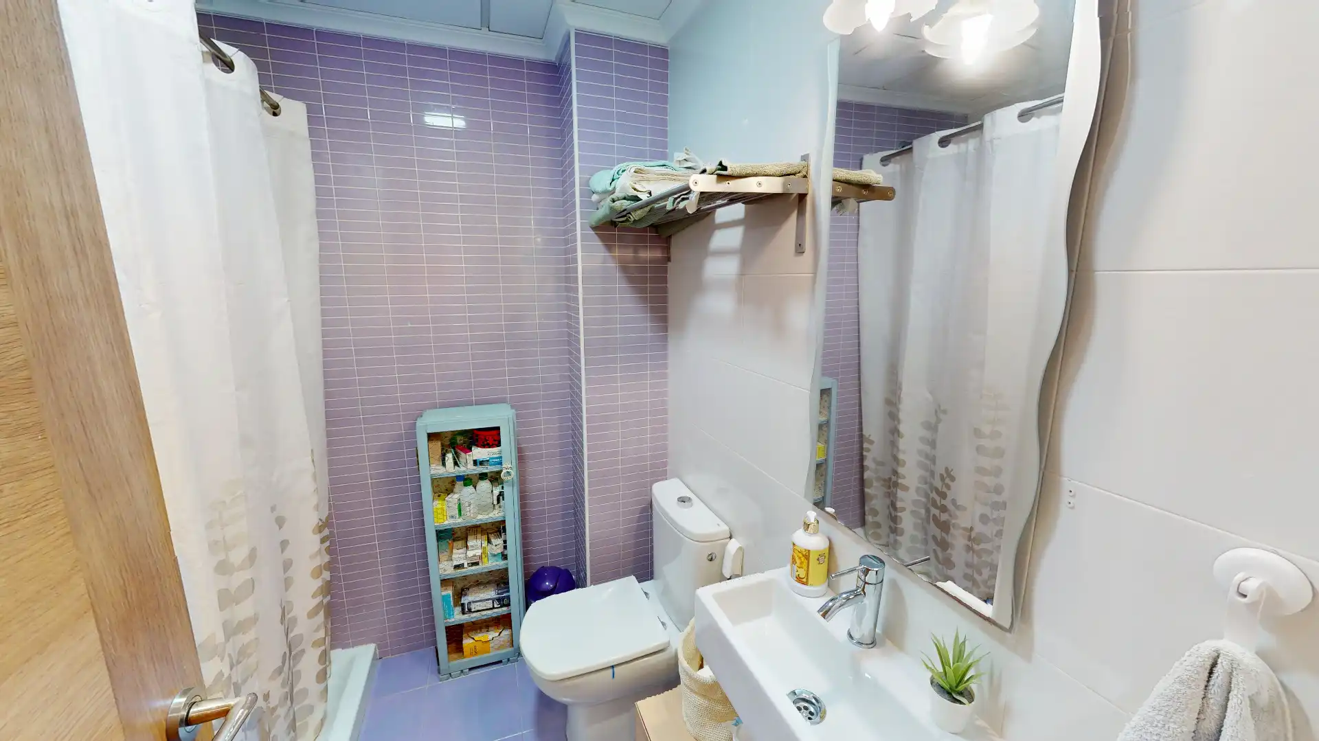 Baño de Casa adosada en venta en Aspe con Aire acondicionado, Terraza y Amueblado