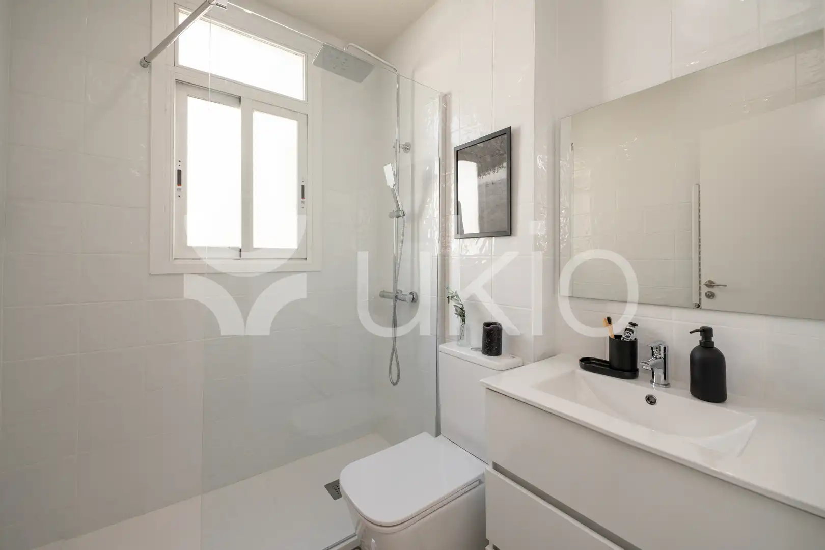 Baño de Apartamento de alquiler en Madrid con Aire acondicionado, Calefacción y Amueblado