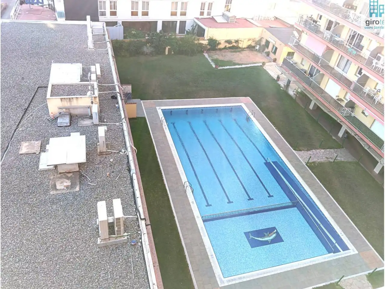 Piscina de Piso en venta en Malgrat de Mar con Calefacción, Terraza y Piscina comunitaria