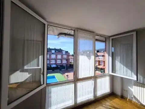 Bedroom of Duplexes for sale in Torrelavega   with Balcony