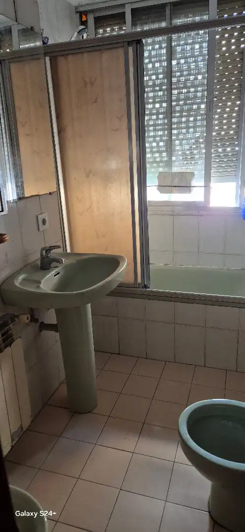 Bathroom of Flat for sale in  Logroño  with Heating and Furnished