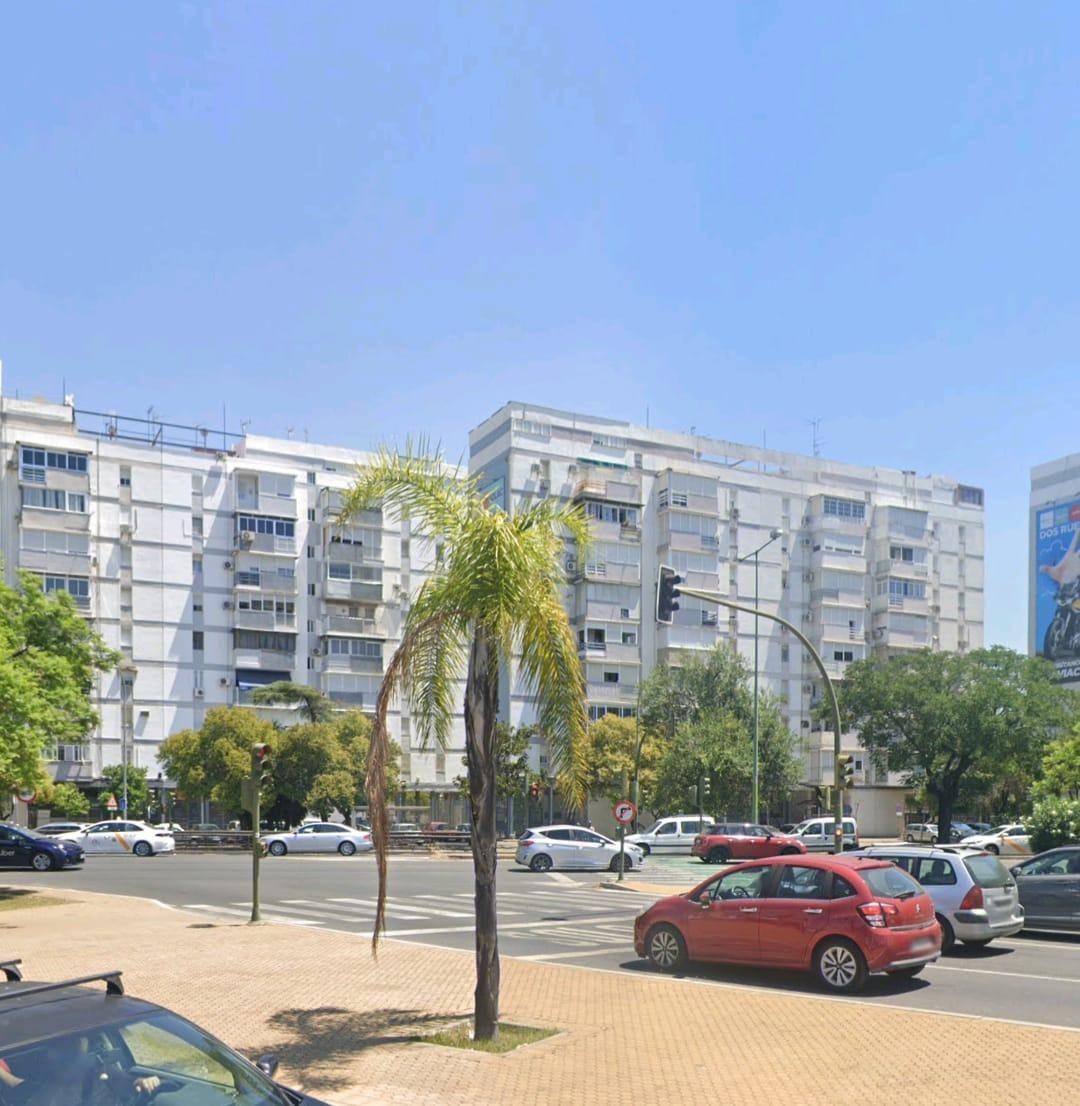 Exterior view of Flat for sale in  Sevilla Capital  with Terrace