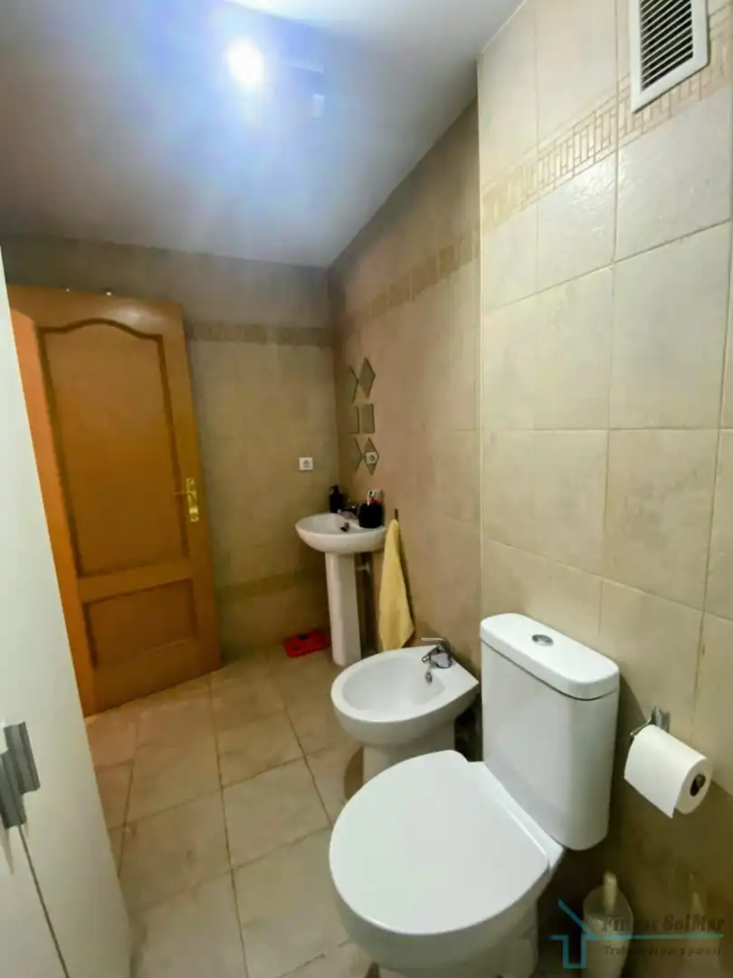 Bathroom of Flat for sale in Castellón de la Plana / Castelló de la Plana  with Terrace and Alarm