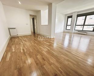 Exterior view of Flat for sale in Parla  with Air Conditioner, Heating and Parquet flooring