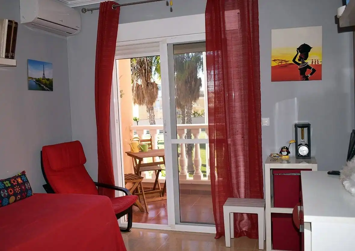 Casa aparellada amb terrassa en venda a Zona Carrefour - Urbanizaciones, imagen 33