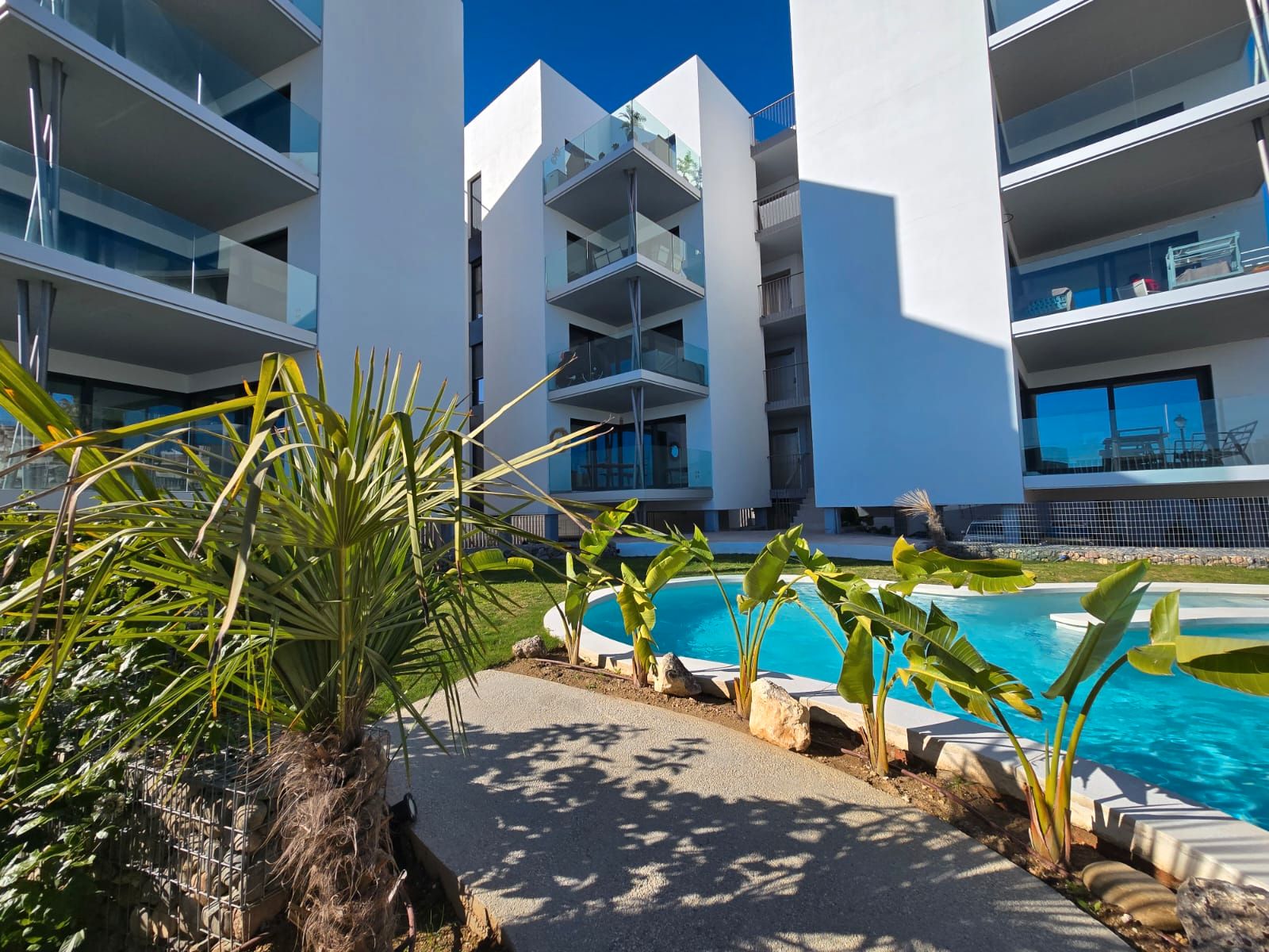 Apartment for rent in Calle Aliaria, 1, Los Pacos