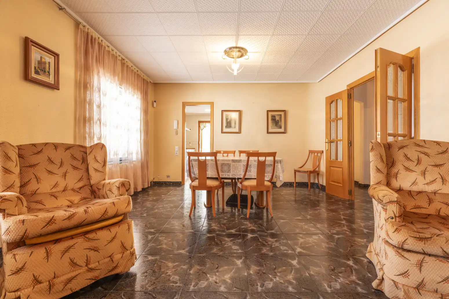 Comedor de Casa o chalet en venta en Tavernes Blanques con Aire acondicionado, Calefacción y Terraza