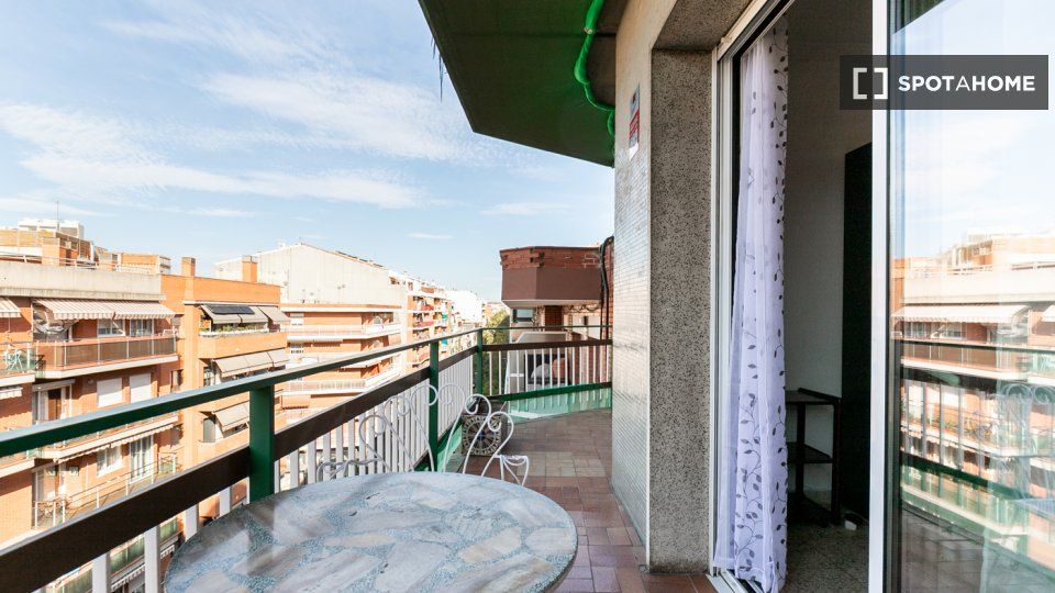 Terraza de Piso de alquiler en  Barcelona Capital con Aire acondicionado, Calefacción y Amueblado