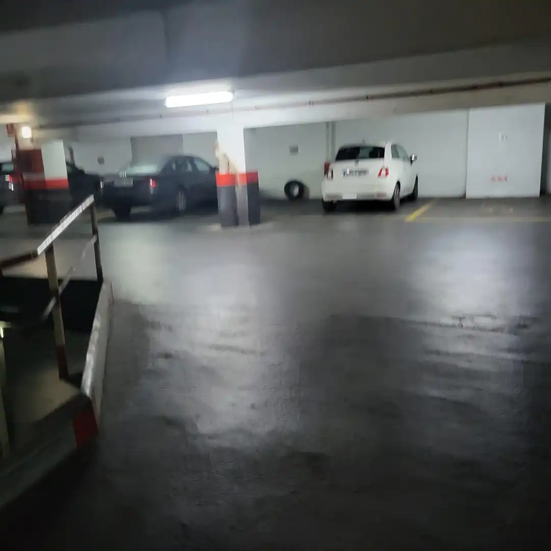 Garage zur Miete in Basurtu