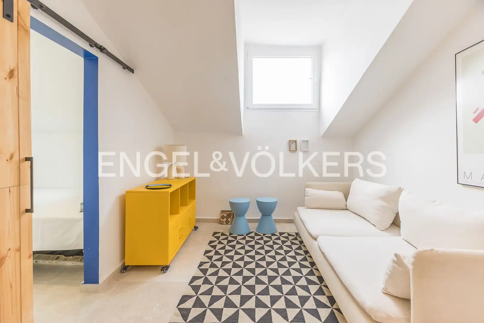 Sala d'estar de Pis de lloguer en  Madrid Capital amb Aire condicionat, Calefacció i Moblat