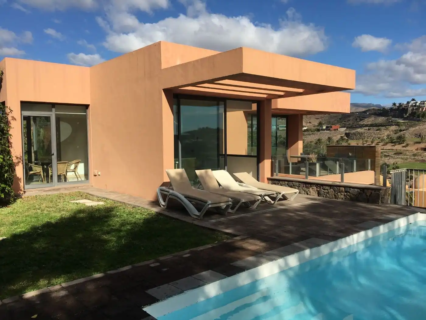 Houses for sale in Salobre Golf