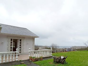 Villa avec balcon à vendre à Pereira