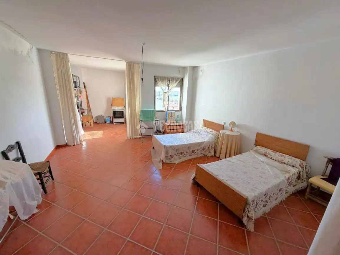 Habitación de Casa adosada en venta en La Albuera
