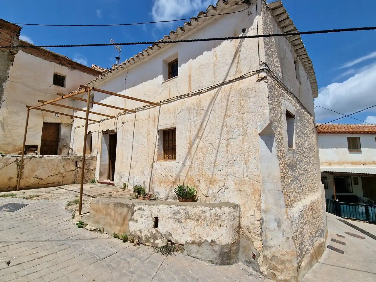 Außenansicht von Country house zum Verkauf in Viñuela