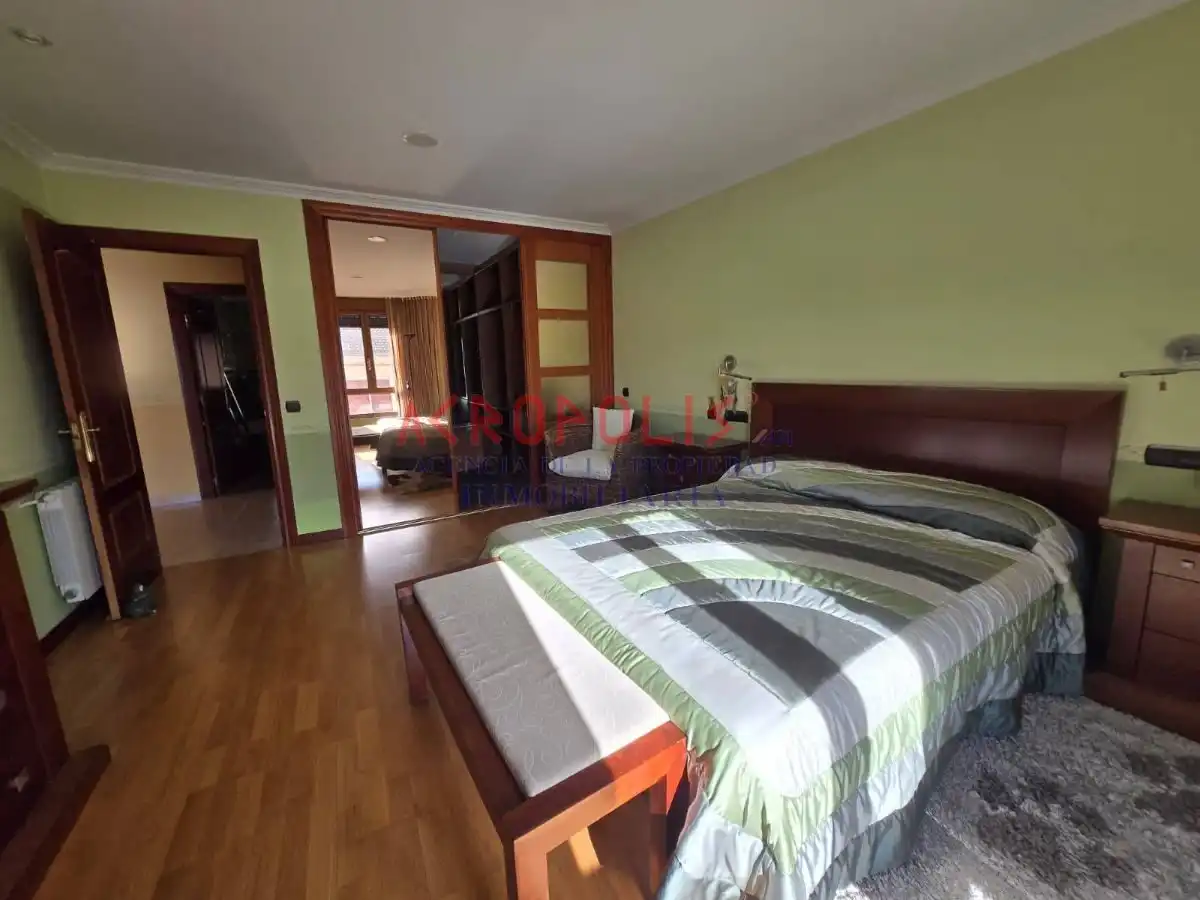 Bedroom of Houses for sale in Onzonilla  with Heating, Terrace and Storage room