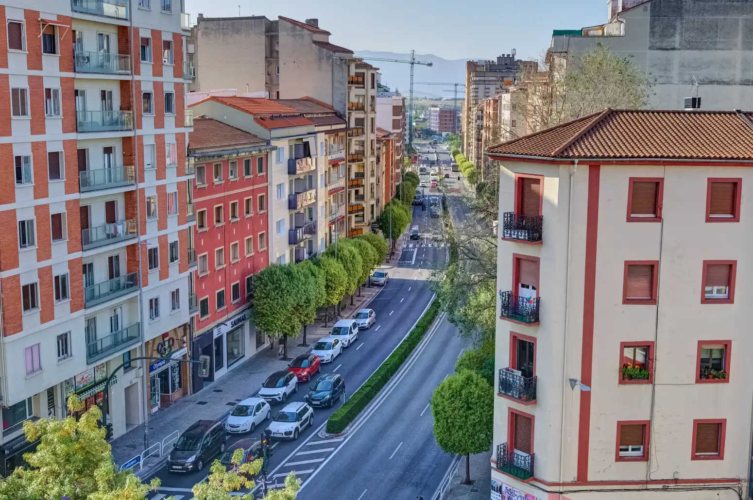 Vista exterior de Pis en venda en  Pamplona / Iruña amb Calefacció, Parquet i Traster
