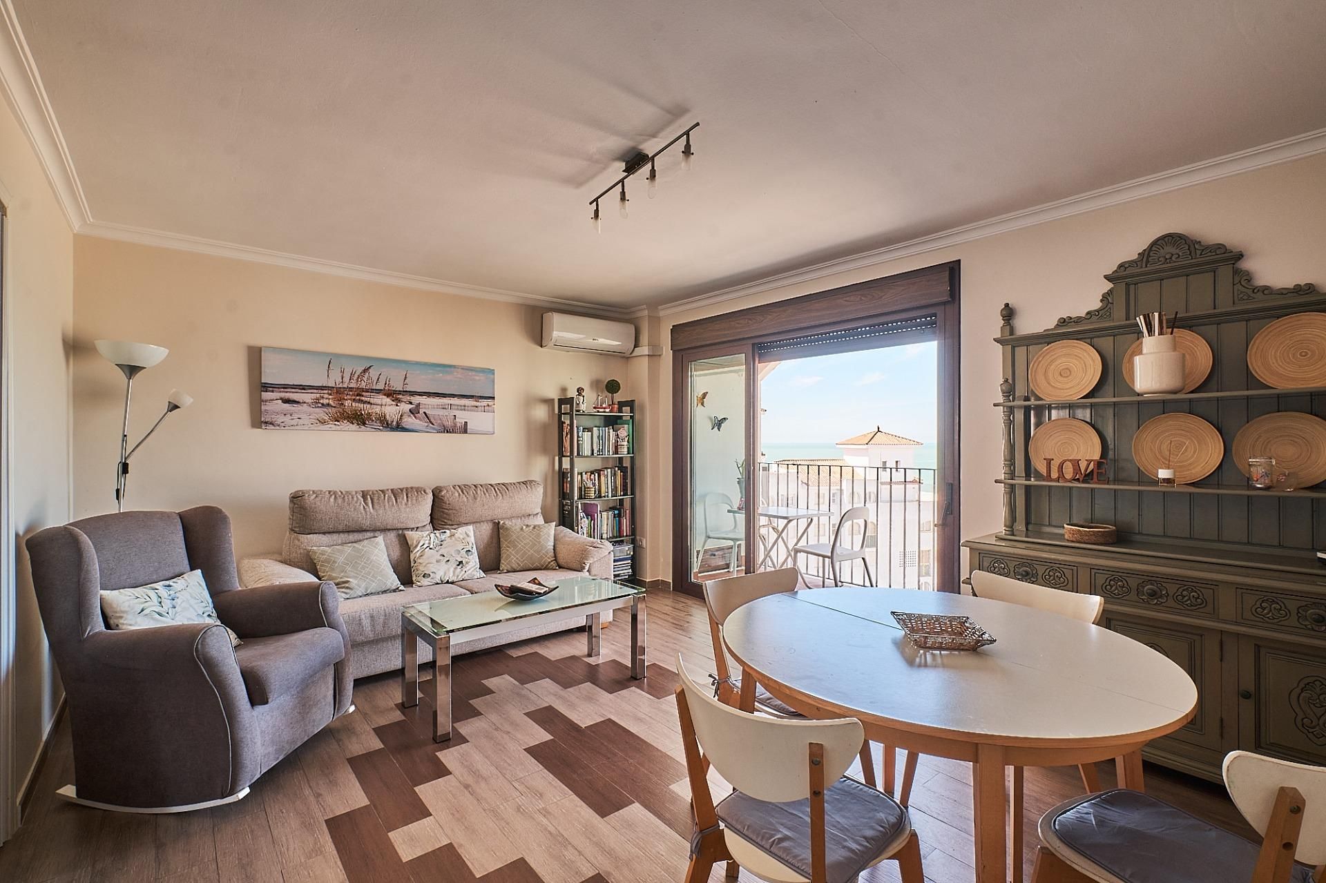 Living room of Flat for sale in El Puerto de Santa María  with Air Conditioner, Private garden and Terrace