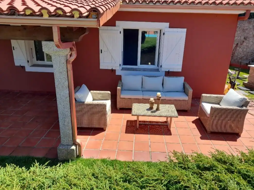 Terrassa de Casa o xalet en venda en Abegondo amb Jardí privat, Terrassa i Traster