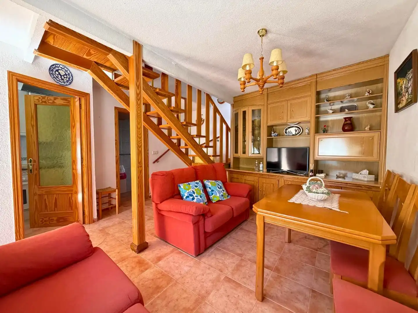 Sala de estar de Casa adosada en venta en Orusco de Tajuña con Calefacción, Amueblado y Horno